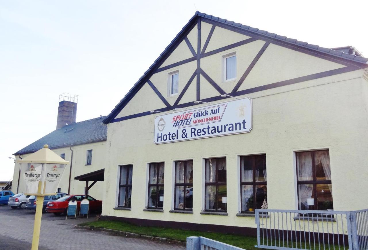 Sporthotel Glueck Auf Moenchenfrei Brand-Erbisdorf Buitenkant foto